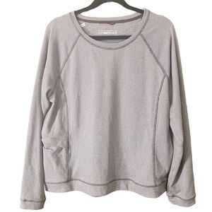 Avalanche Outdoor Supply Co Women’s White/Purple Thermal Top Sweater Size XL